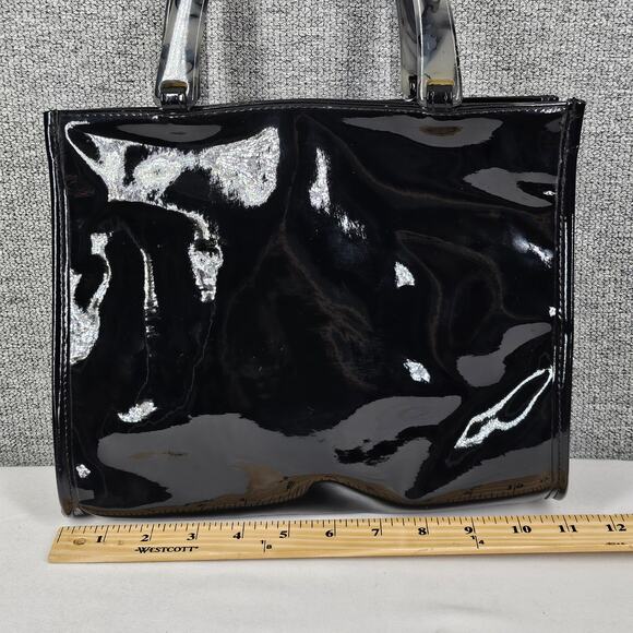 NEIMAN MARCUS VINTAGE TOTE PURSE – 1970s BLACK PATENT VINYL – LUCITE  HANDLES - Picture 10 of 11